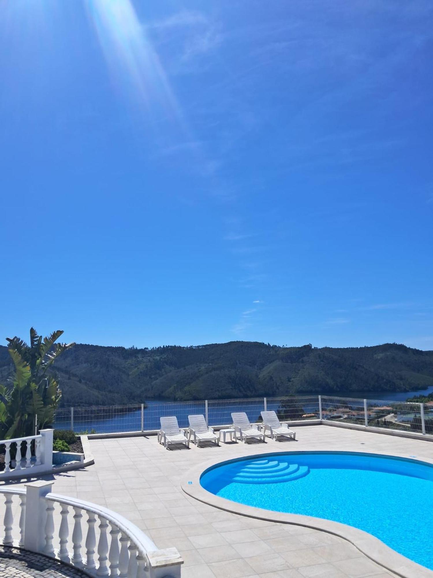 Lago Azul Villas Ferreira do Zêzere Zewnętrze zdjęcie